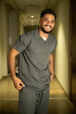 scrub polo new Collection